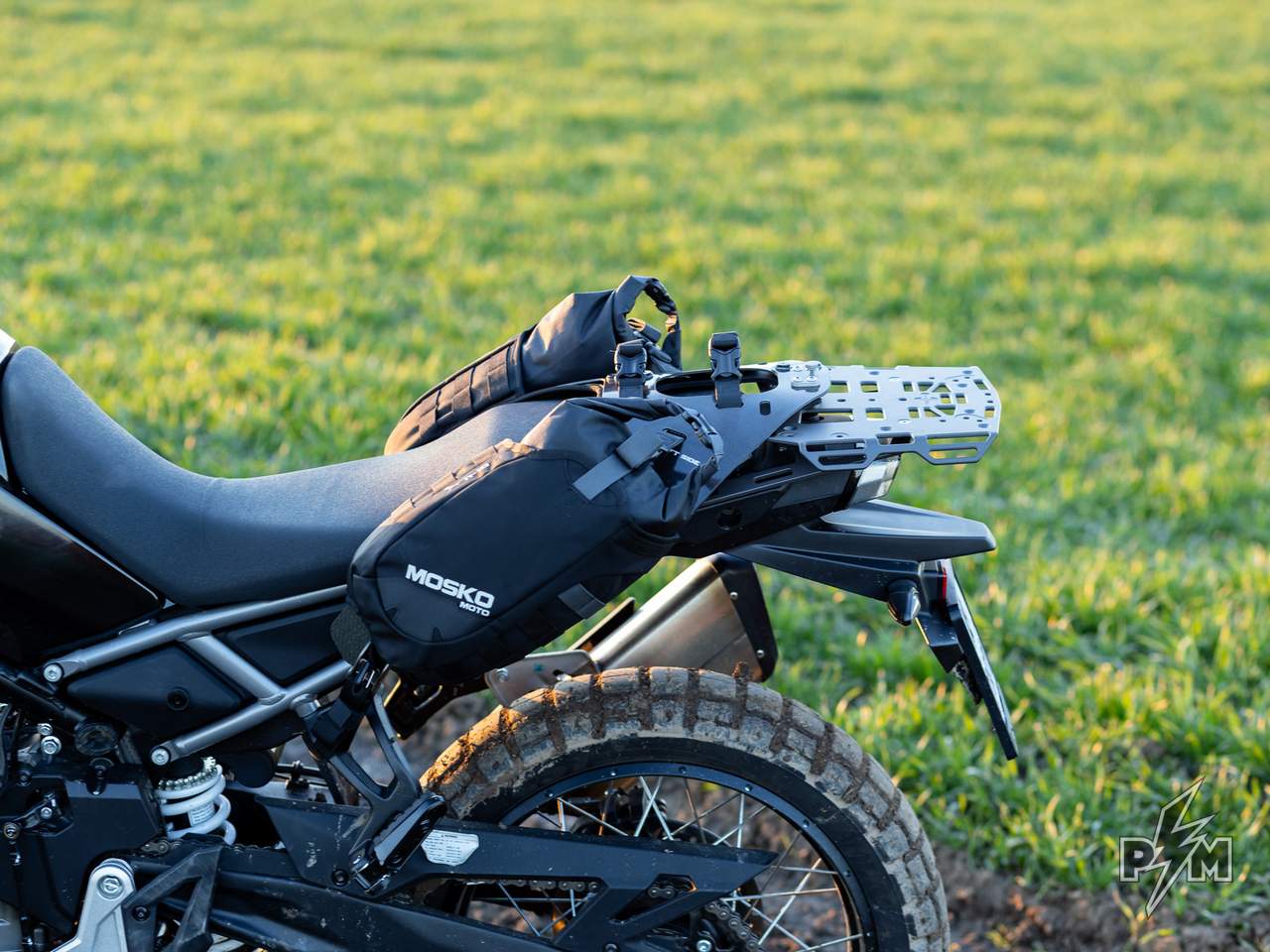 Perun Moto CF-Moto 450MT Ibex 450 Top luggage rack with mosko moto Reckless 10