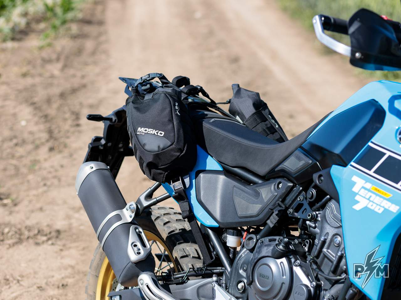 Perun moto Top luggage rack & Tie-down brackets for Yamaha Tenere 700 with Mosko Reckless 10 & Gnoblin