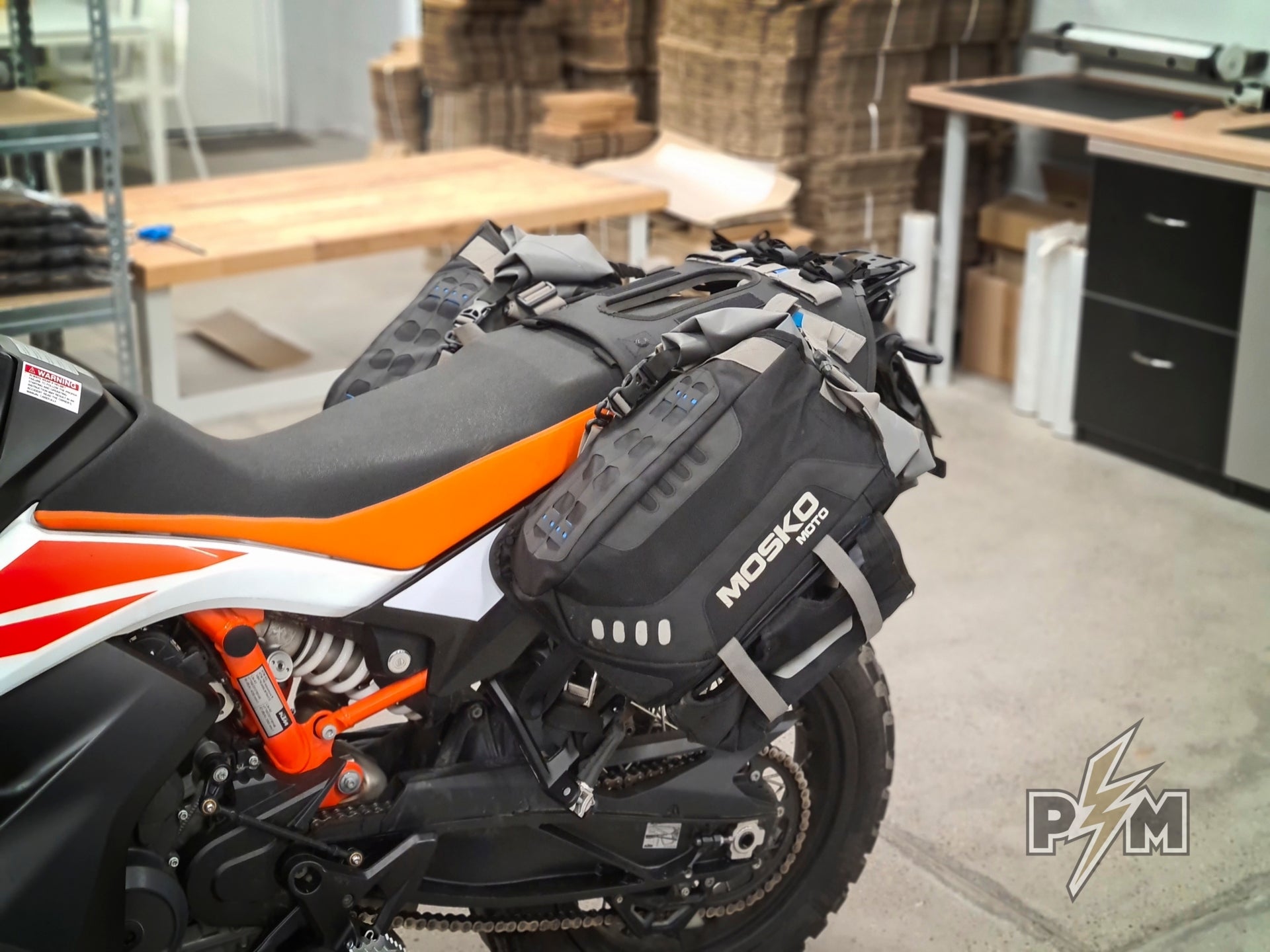 Mosko moto Reckless 40 and 80 on KTM 790/890 Adventure with our Billet rack - Small