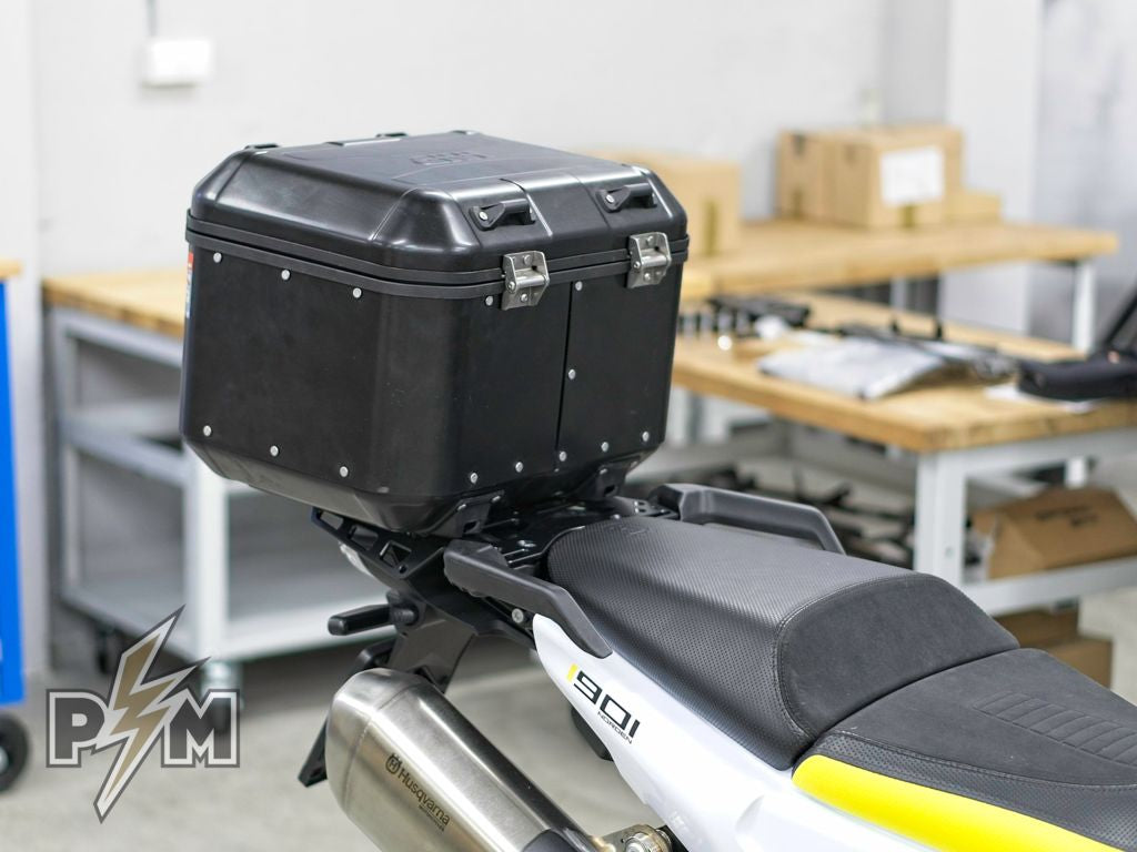 Husqvarna Norden 901 and Givi top case