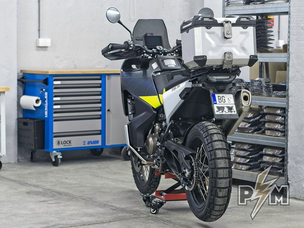 Husqvarna Norden 901 and SW-Motech Top case