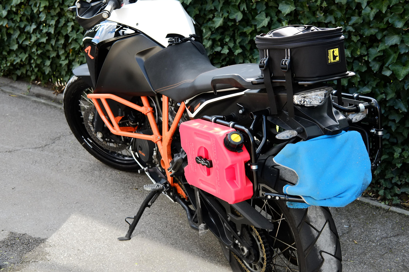 Perun moto Add-on plates on KTM 1190 Adventure R