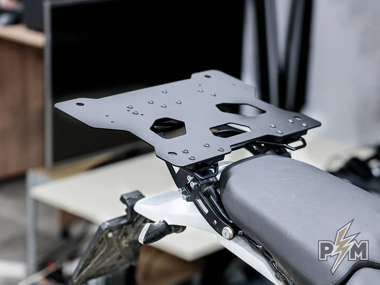 SW-Motech quick-disconnect system on Perun moto top racks