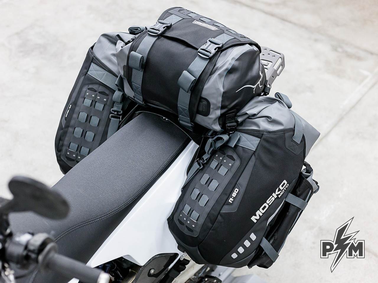 Perun moto Husqvarna 701 Luggage rack, Extension plate and Heel guards with Mosko moto Reckless 80