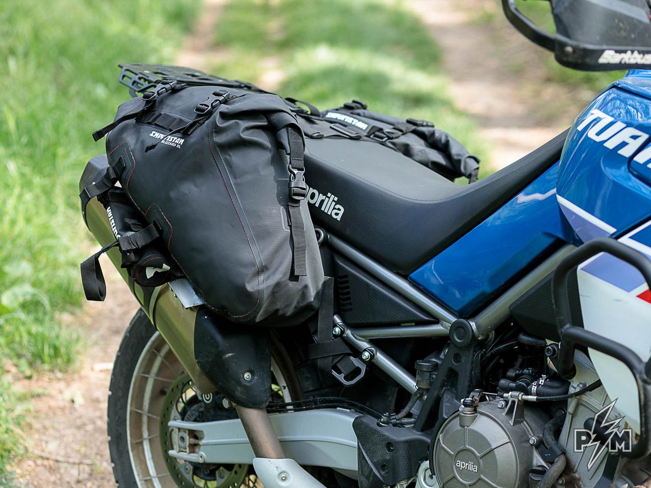 Perun moto Aprilia Tuareg 660 Top luggage rack with Enduristan Blizzard XL