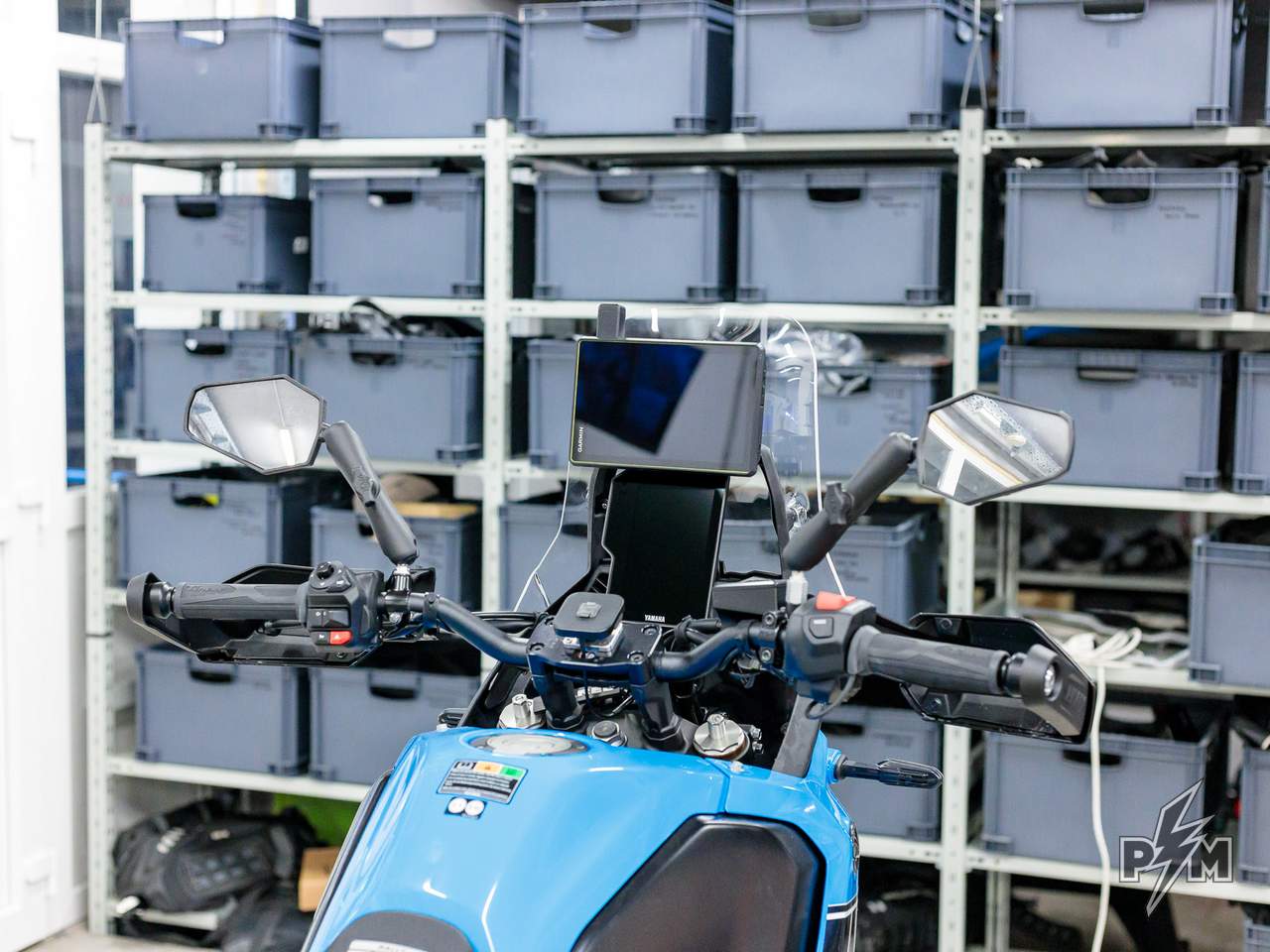 Garmin Tread on Perun moto 12mm bar GPS and Tablet holder