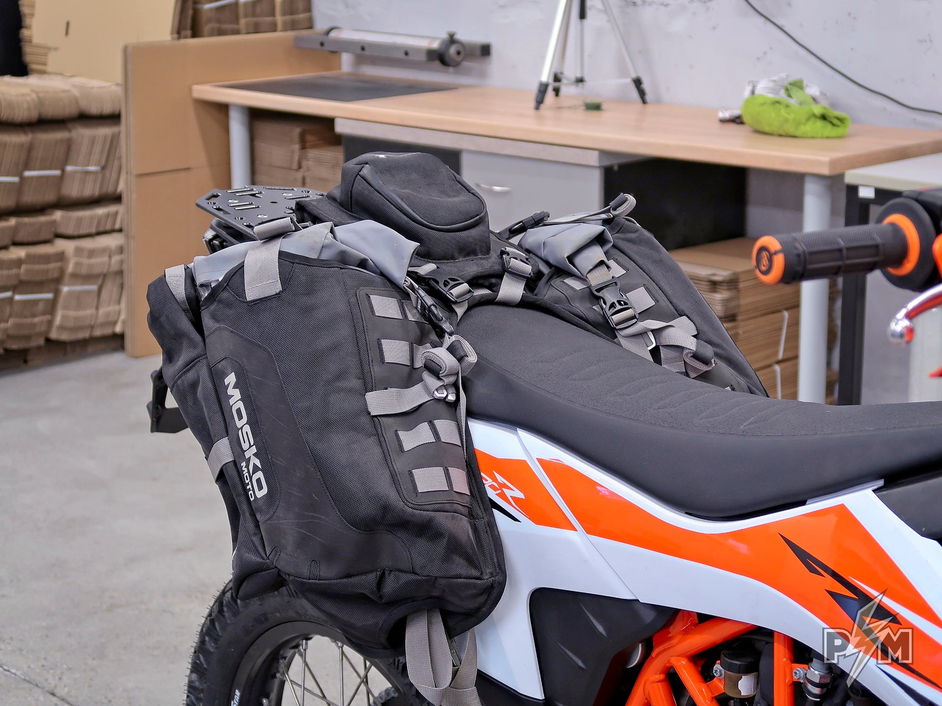 2019+ KTM 690 Enduro Luggage rack and Mosko moto Reckless 40