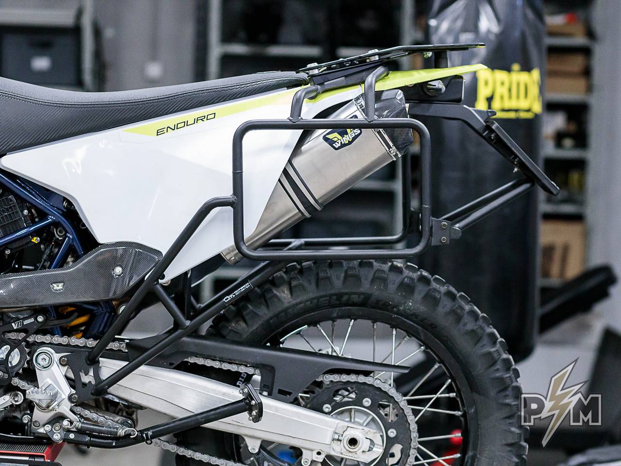Husqvarna 701 Enduro Luggage Rack + Outback pannier racks GEN2 - Integ ...