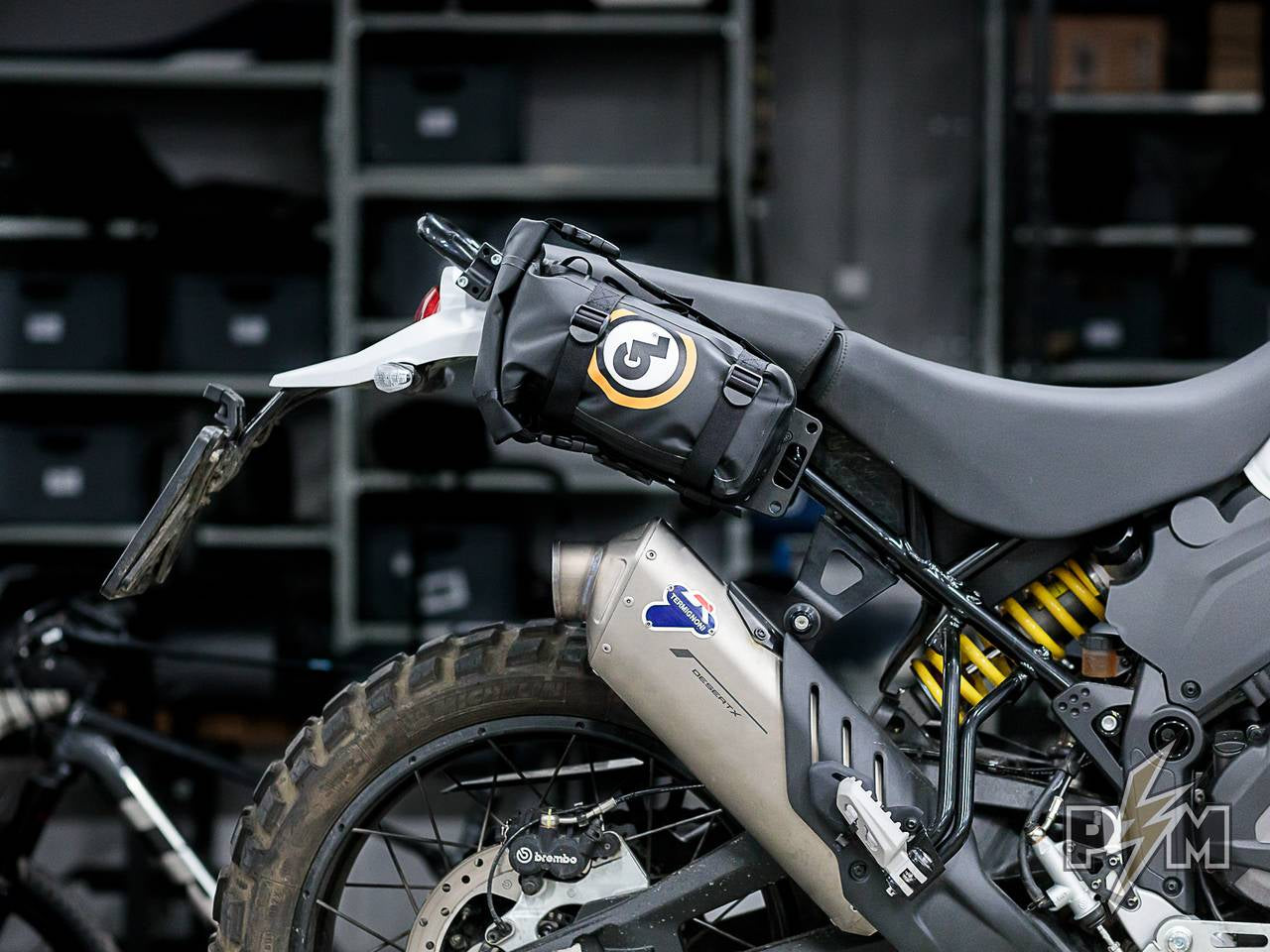 Perun moto - Ducati DesertX Side Carriers + GL Possibles - 15