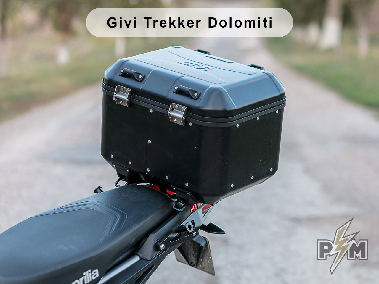 Perunmoto_Aprilia_Tuareg_Top_luggage_rack-Givi Trekker Dolomiti