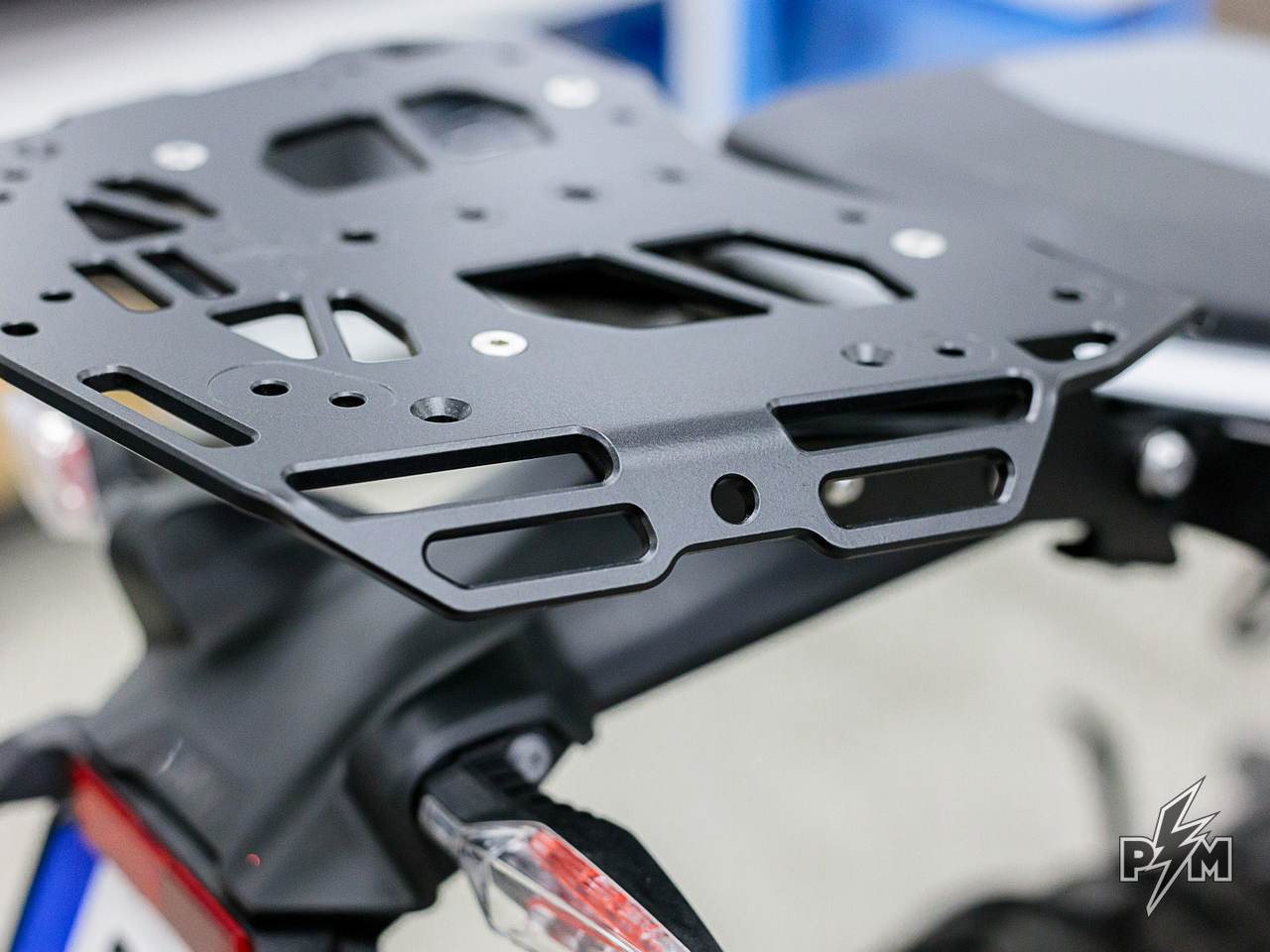 Perun moto R1300GS Top luggage rack - Sport - 11