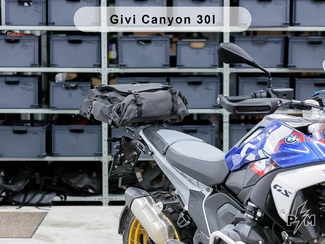 Perun moto R1300GS Top luggage rack - Sport with Givi Canyon Duffle