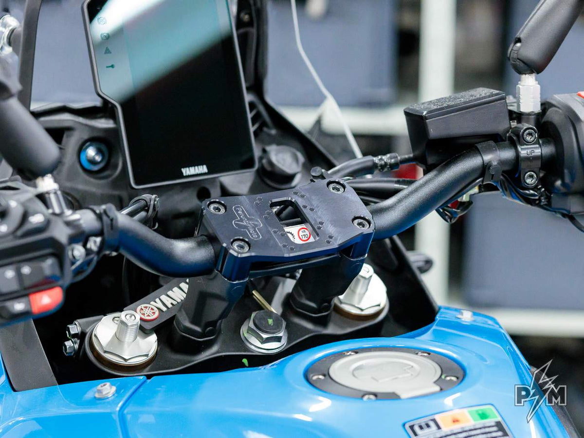 Perun moto Upper Handlebar clamp for Yamaha Tenere 700 with AMPS bolt patter for GPS and phone mounts - 1